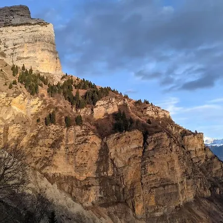 Maison Familiale En Montagne Avec Vue Merveilleuse Sur Le Massif De Belledonne *