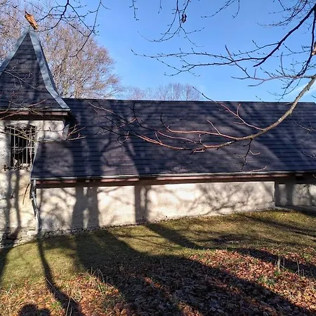 Maison Familiale En Montagne Avec Vue Merveilleuse Sur Le Massif De Belledonne Saint-Bernard (Isere)