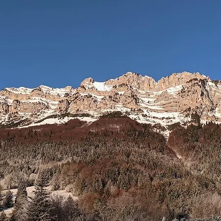 Holiday home Maison Familiale En Montagne Avec Vue Merveilleuse Sur Le Massif De Belledonne *