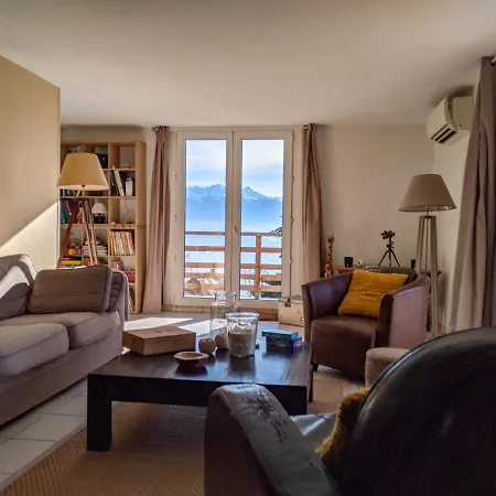 Maison Familiale En Montagne Avec Vue Merveilleuse Sur Le Massif De Belledonne Saint-Bernard (Isere)