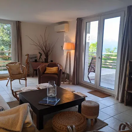 Maison Familiale En Montagne Avec Vue Merveilleuse Sur Le Massif De Belledonne Holiday home Saint-Bernard (Isere)